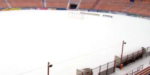 Ninsoarea a acoperit complet stadionul Ceahlăul