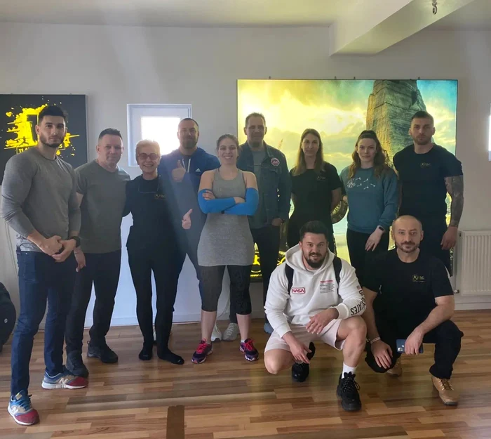 monica instructoare PNG