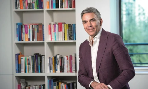 „Un cerc al solidarității” – interviu cu Dragoș ANASTASIU, președintele Grupului Eurolines jpeg