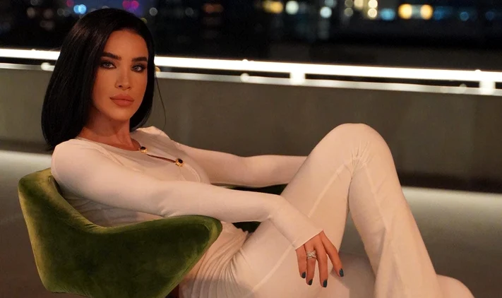 Adelina Pestriţu este una dintre cele mai de succes femei din România