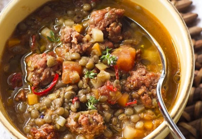 Inlocuieşte fasolea cu linte în mâncare pentru a obţine un delicios preparat!clickpoftabuna.ro