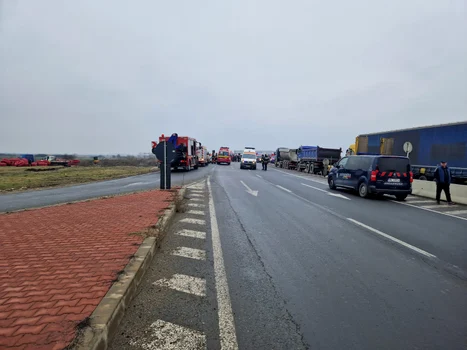 Accidentul cu autobuzul FOTO DRDP Timișoara