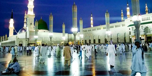 moscheea profetului medina foto wikipedia