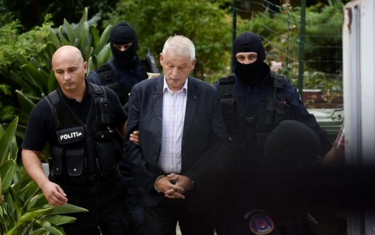 
    Sorin Oprescu va afla astăzi, 9 octombrie, dacă are cancer la plămâni  