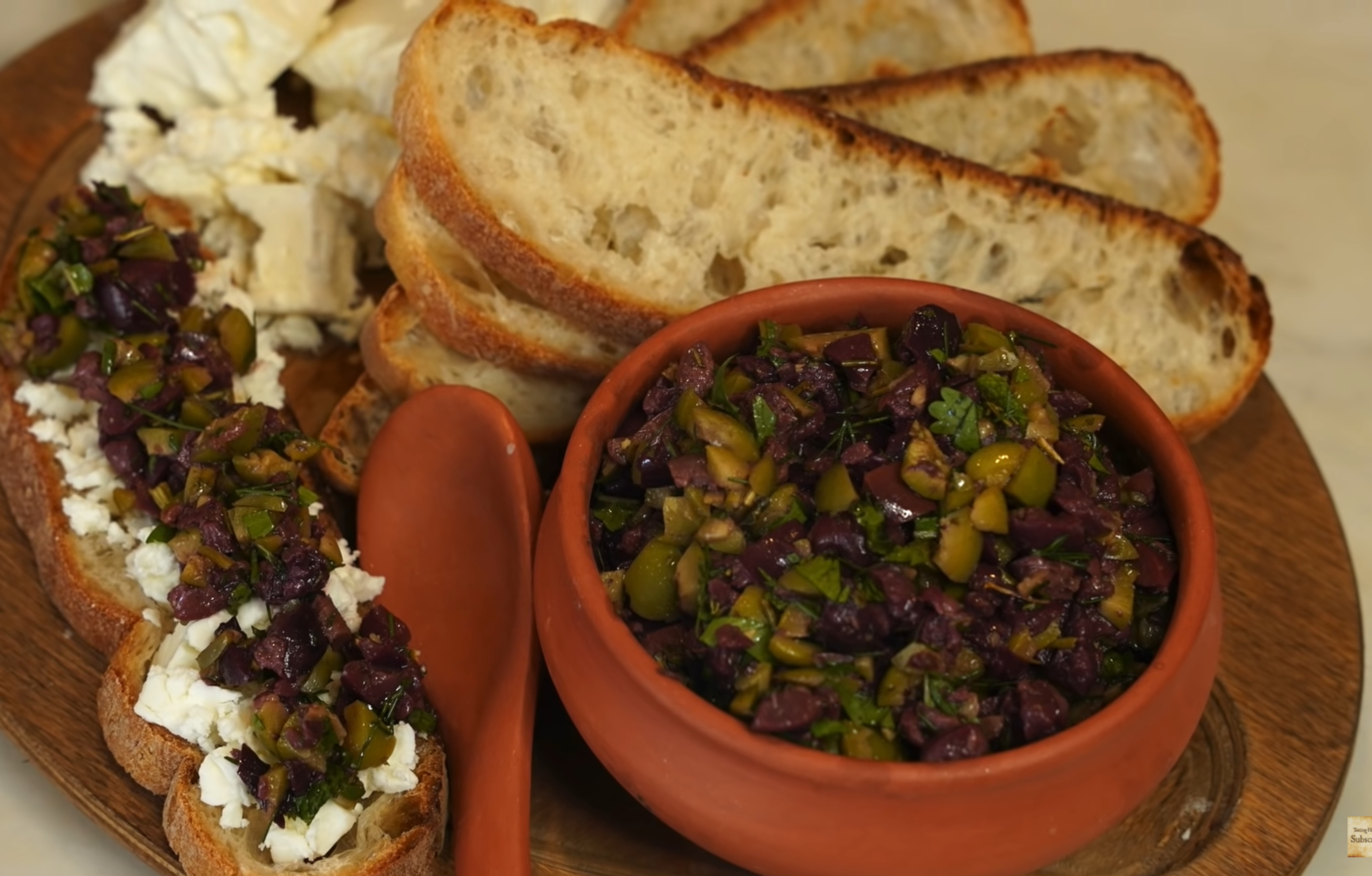 Variantă de Meniu Aristotelic. Sursă foto: captură video You Tube 