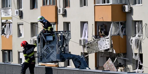 Explozie bloc Rahova FOTO AFP