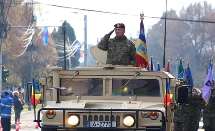 Generalul de brigadă Nicolae Tonu va deschide parada militară de la Alba Iulia