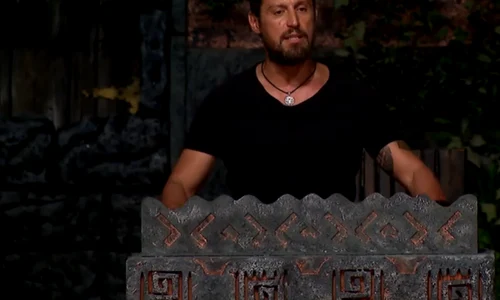 survivor png