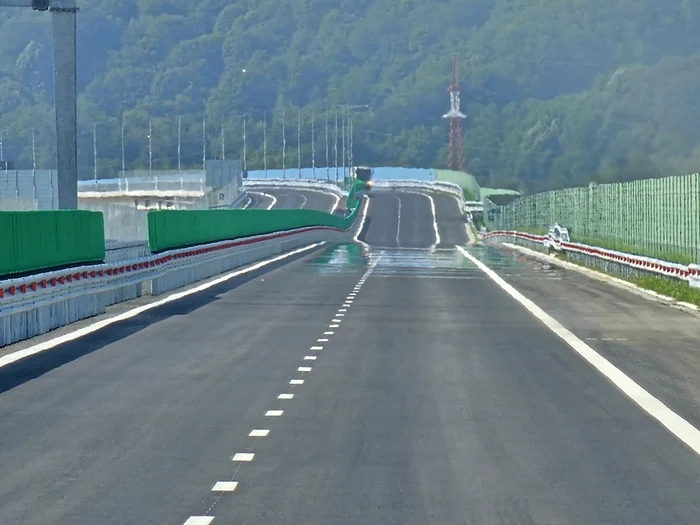 S-a deschis inca un tronson din Autostrada Sibiu-Pitești. Foto: Facebook/Cristian Pistol