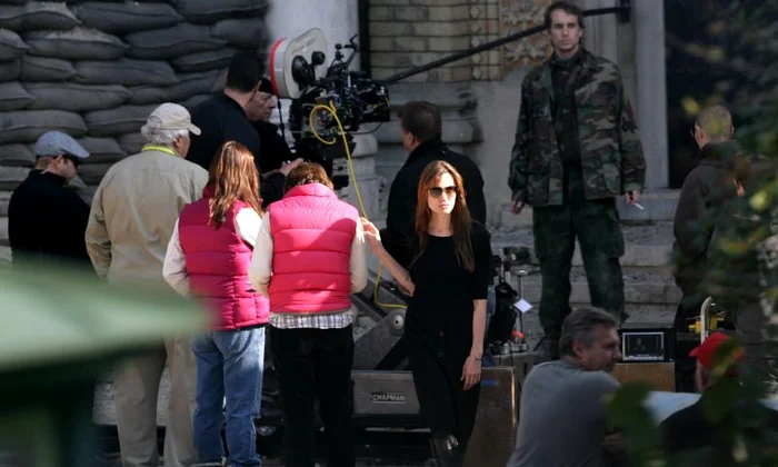angelina la filmari in ungaria jpeg