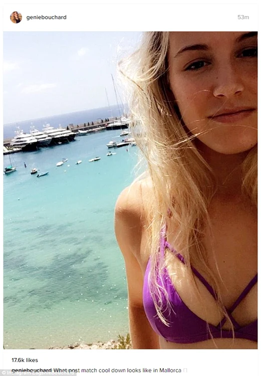 Poza făcută de Bouchard pe plaja din Mallorca