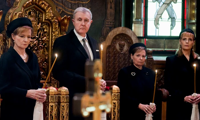 Fiicele Regelui Mihai si Principele Radu la parastasul de 6 ani al Regelui Mihai   Daniel Angelescu, Casa Majestatii Sale (2) jpeg