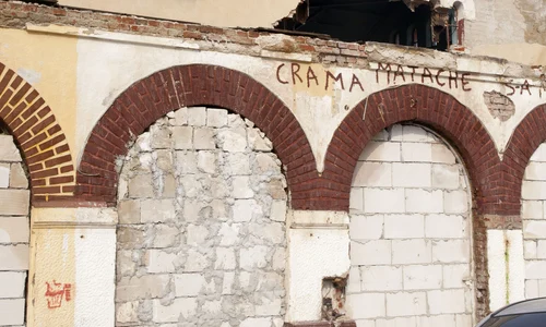 Ticăloşii vin sîmbăta jpeg