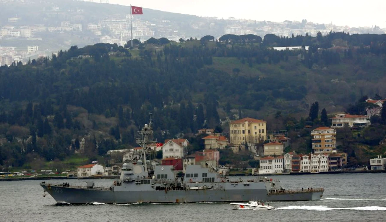 
    Cutremurul din Grecia s-a simţit puternic în vestul Turciei. (Foto: Reuters)  
