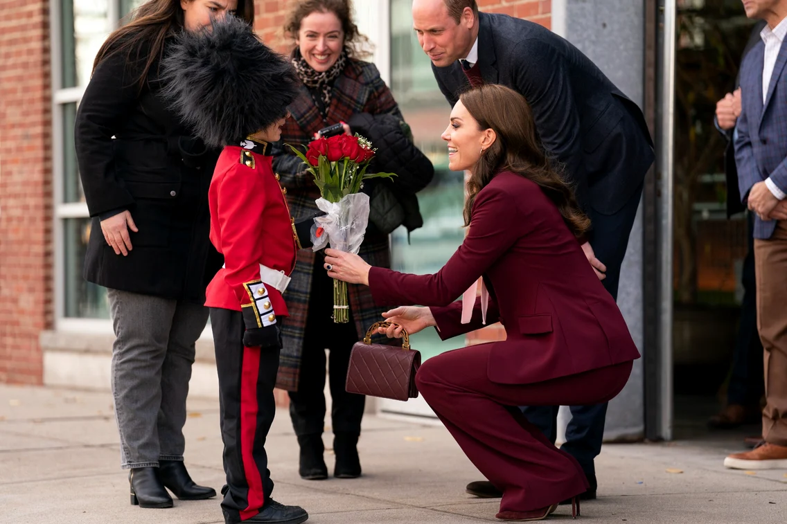 Kate Middleton cu flori, Getty Images