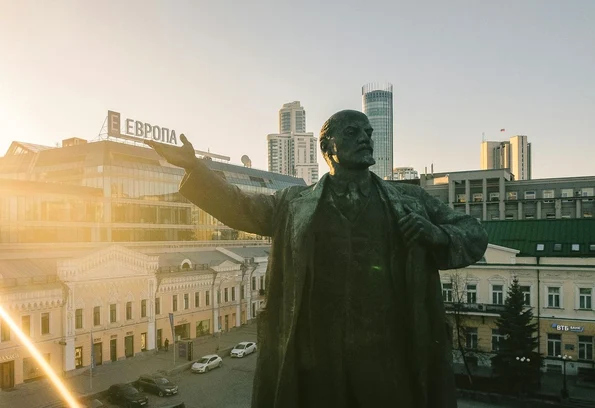 Statuia lui Lenin din Ekaterinburg (foto: pexels.com)