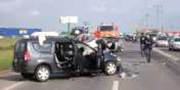 Alcoolul la volan provoacă accidente - imagine arhivă ADS Ploieşti