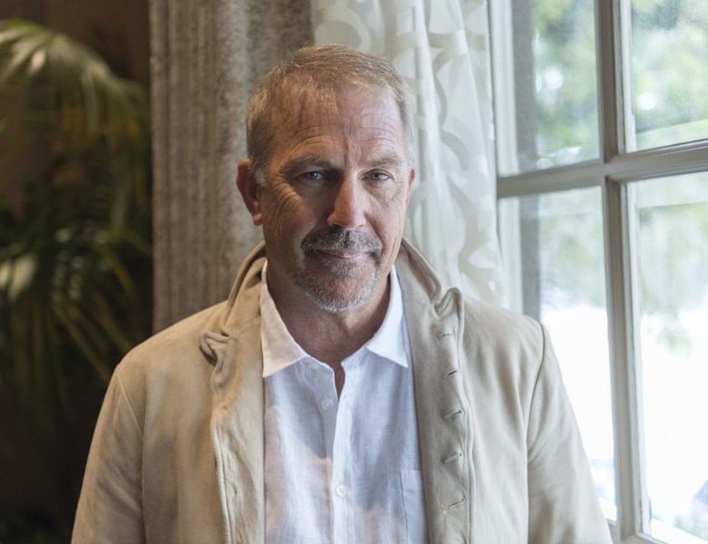 Kevin Costner și Morgan Freeman, filmări în România pentru un serial