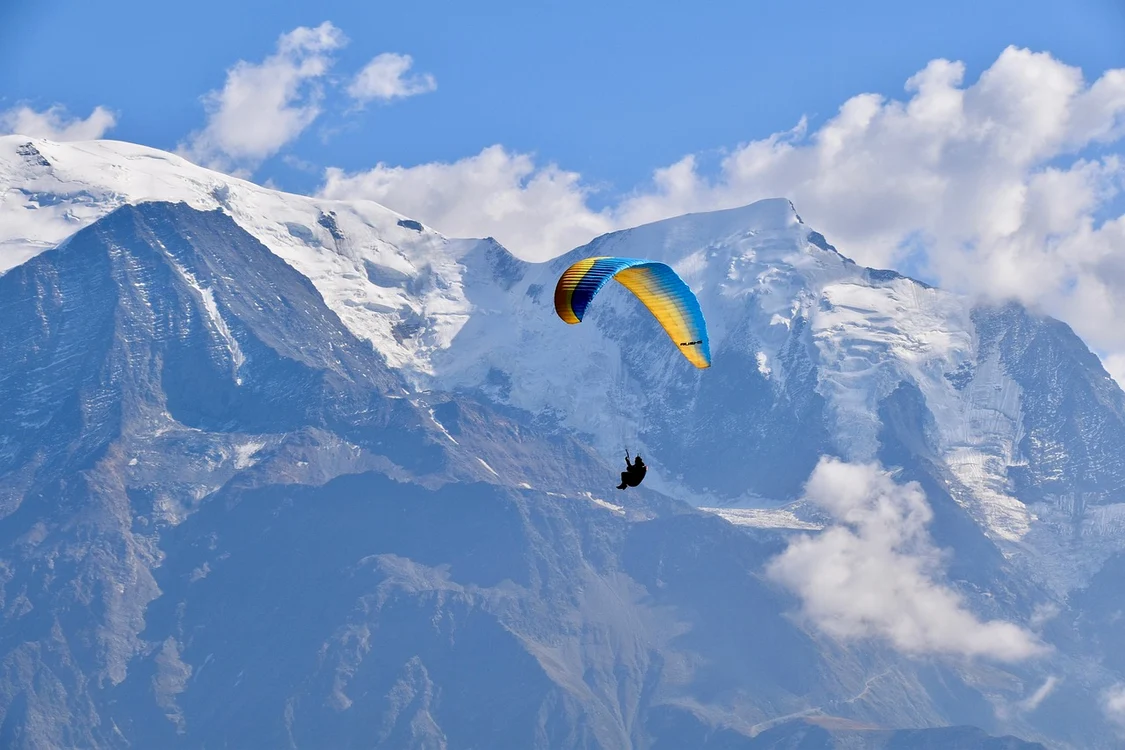 Fenomen de inversiune termică: mai cald la munte decât la câmpie. Foto: Pixabay