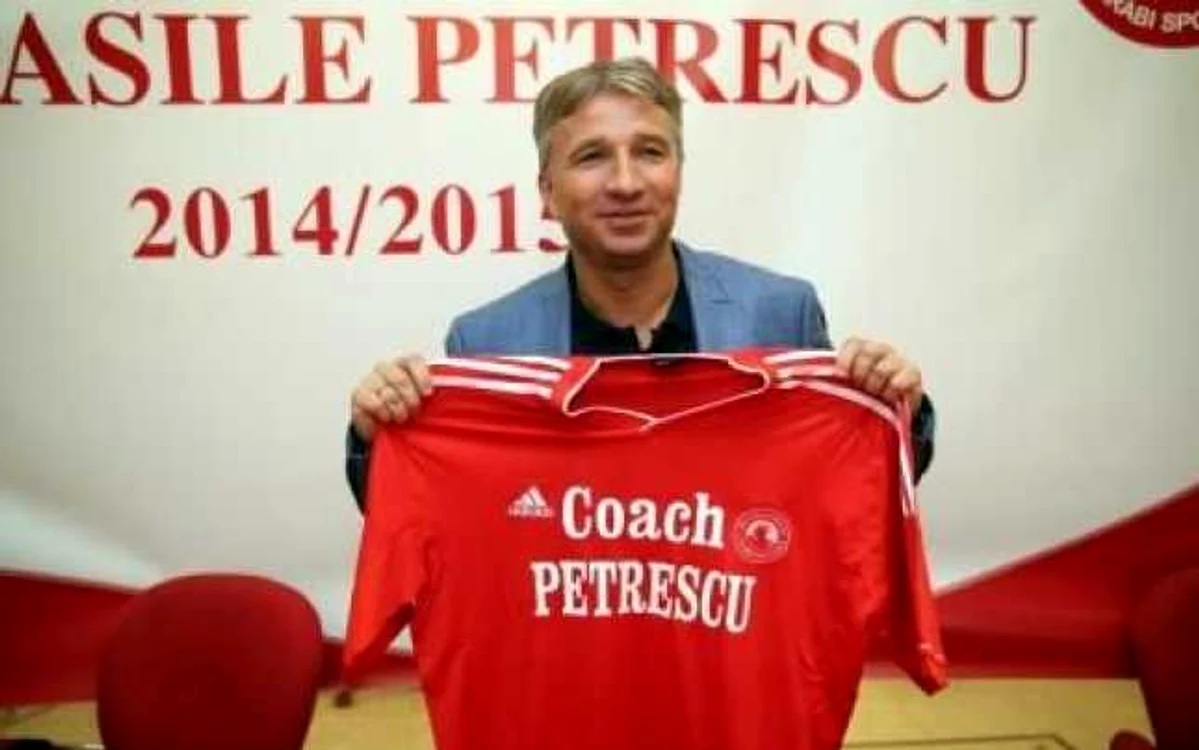 "Coach" Petrescu şi-a adus 3 jucători la Al Arabi, dar niciun român