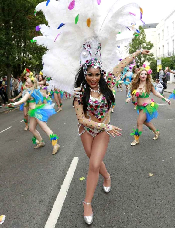 Carnavalul Notting Hill din Londra, ediţia 2012. (Foto: Reuters)