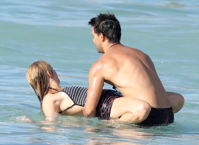 Exclusive    Taylor Lautner And Billie Lourd Continue Their Romantic Getaway In St  Barts ***NO USE W/O PRIOR AGREEMENT   CALL FOR PRICING*** jpeg