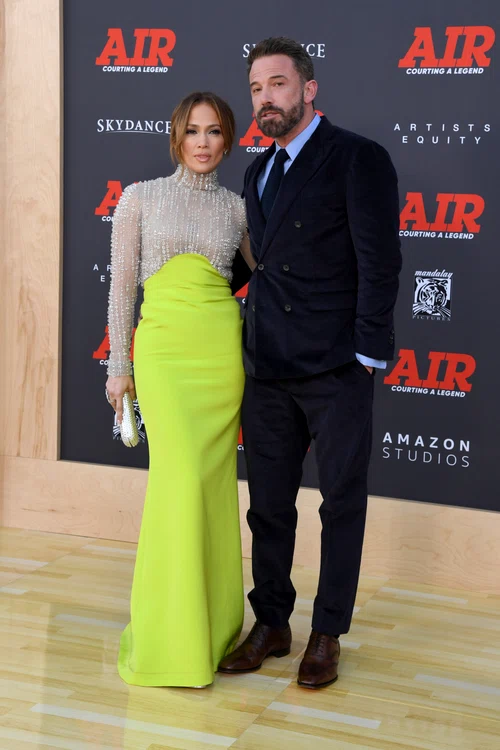 Bennifer verde neon, premiera Air, Getty (1) jpg