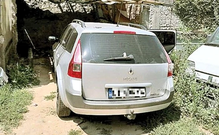 Aceasta este maşina cu care Gheorghe Dincă şi-ar fi răpit victimele