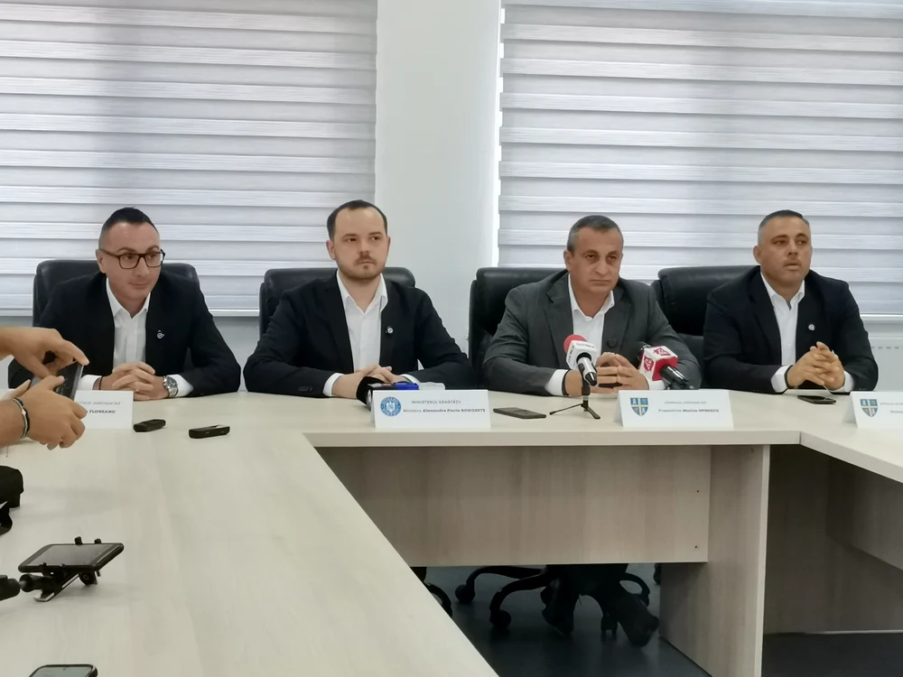 Ministrul Sănătății a făcut o vizită într-un spitall din Olt FOTO: Alian Mitran