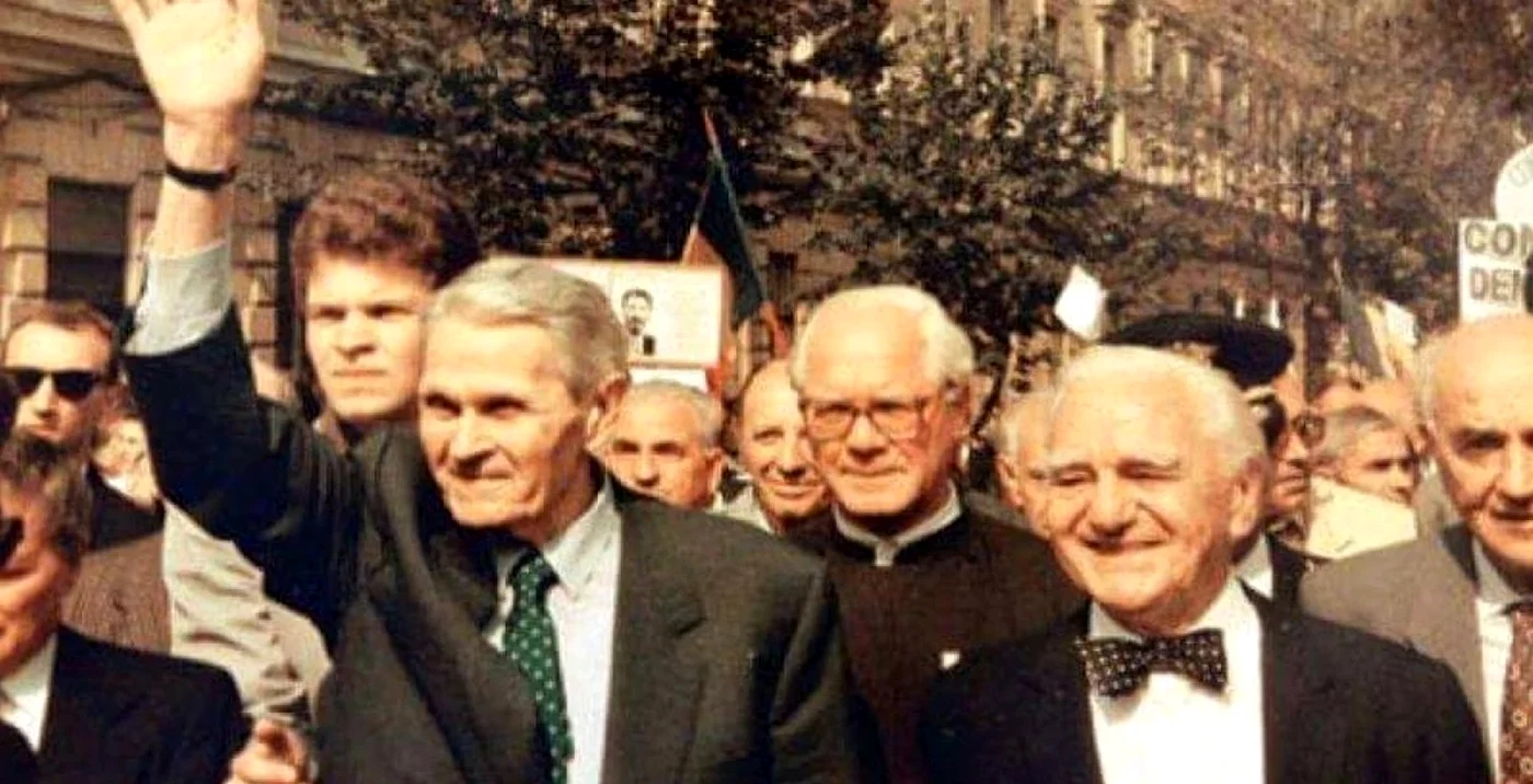 Miting la Cluj 1992 Arhivă Fundaţia Corneliu Coposu
