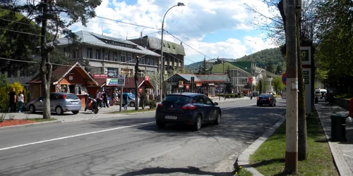 Secția specială este localizată pe B-dul Carol din Sinaia
