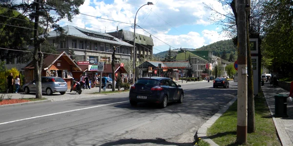 Secția specială este localizată pe B-dul Carol din Sinaia
