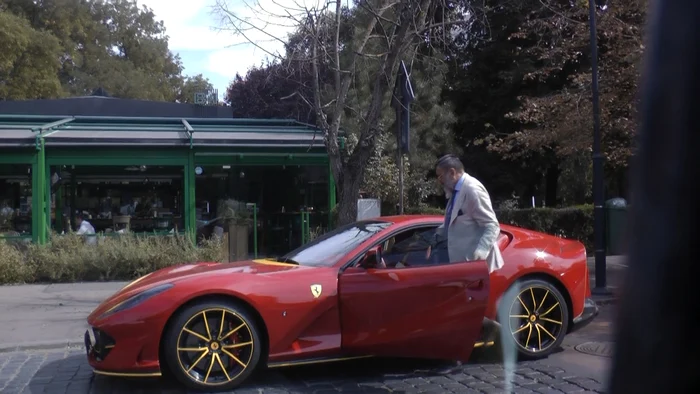 
    Dan Nicorescu a atras toate privirile cu acest Ferrari unicat în Româniafoto: BLITZ  