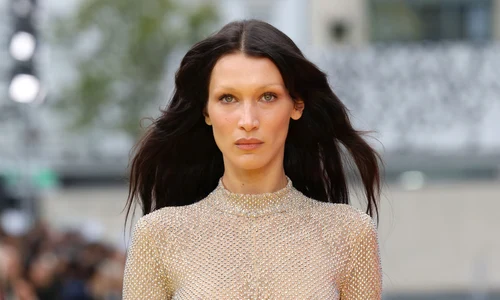 Bella Hadid, la Săptămâna Modei de la Paris jpg