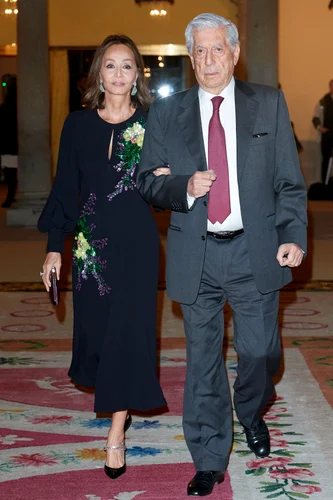Mario Vargas Llosa și Isabel Preysler, fosta soție a lui Julio Iglesias. FOTO: Getty Images