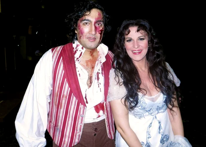 Artista i-a ţinut pe spectatori cu ochii aţintiţi asupra ei