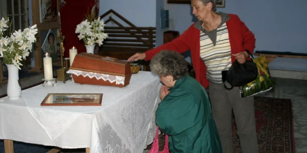Creştinii se bucură de Sfânta Sărbătoare a Naşterii Domnului