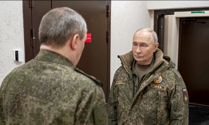 Putin  vizită la un centru de comandă al armatei ruse FOTO EPA EFE jpg