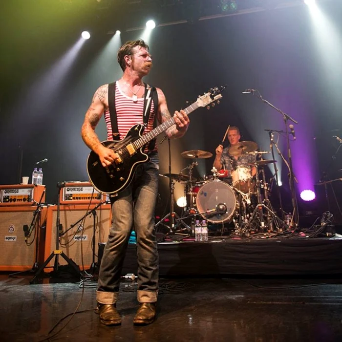 Formația Eagles of Death Metal a scăpat cu viață de la Bataclan