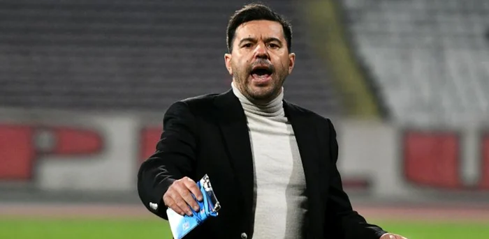 Nu e pentru cine se pregătește. Surpriză de proporții: Cosmin Contra i-a luat locul lui Edi Iordănescu