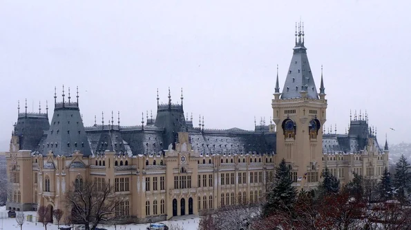 Gală dedicată patrimoniului cultural al Moldovei, la Palatul Culturii din Iași  jpeg