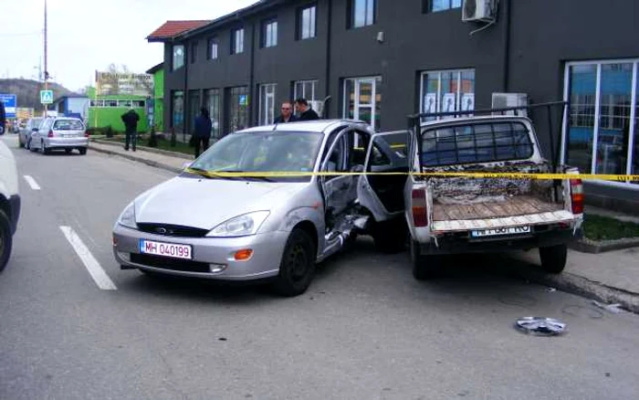 Aacident de circulaţie pe bulevardul Tudor Vladimirescu FOTO Corina Macavei