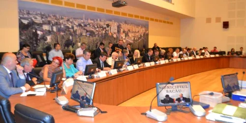 Aleşii locali băcăuani au aprobat finanţările nerambursabile ale proiectelor de interes local FOTO Mircea Merticariu