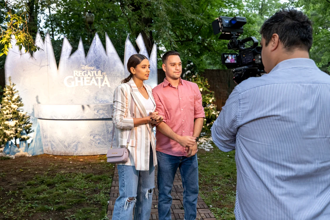 Oana Mosneagu si Vlad Gherman lansare Disney (24) jpg