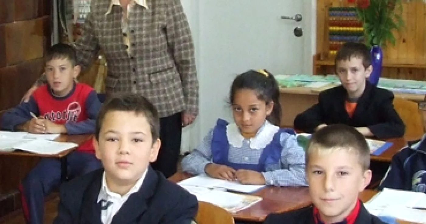 Neamţ: „Stranierii“ au revenit în bănci