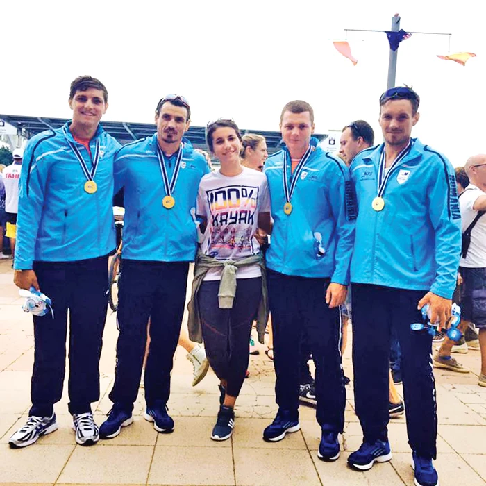 
    Echipajul României  este cel mai bun  din lume  