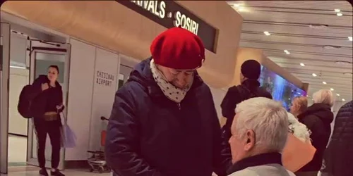 Download (2) mp4 thumbnail png