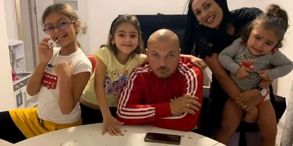 Puya are trei fete, Melissa, Iuliana și Natalia Sursa: Facebook 