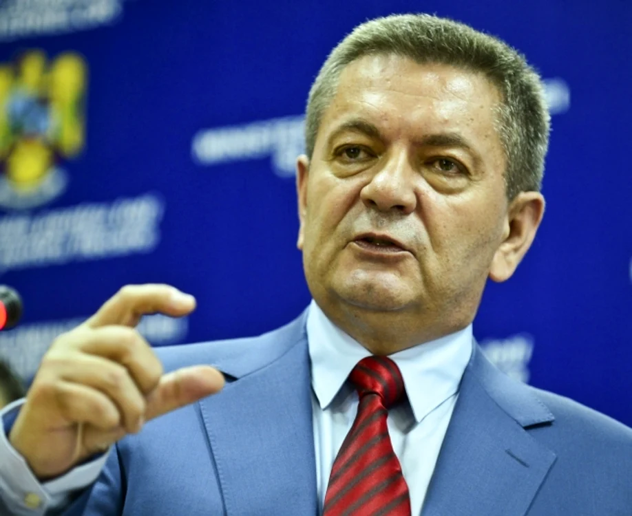 
    Ioan Rus  