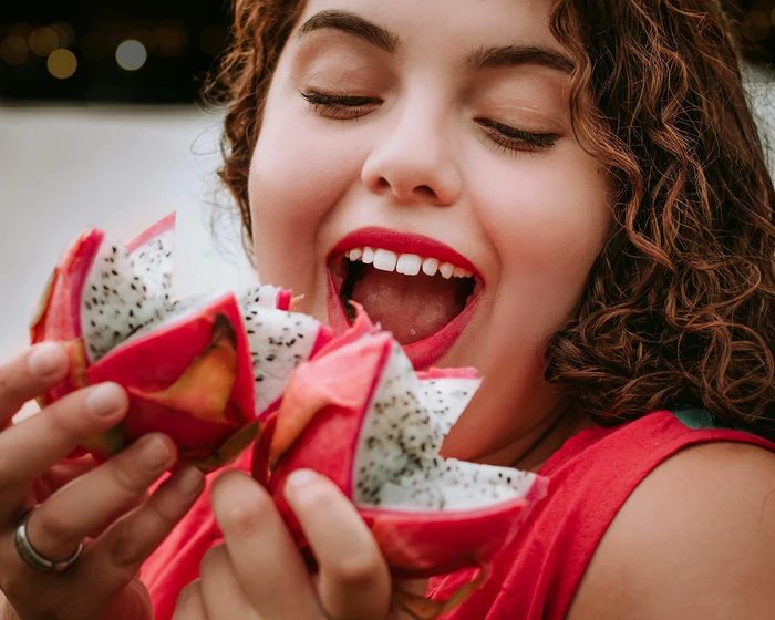 Consumul excesiv de fructe poate dăuna dinților. FOTO: Pexels